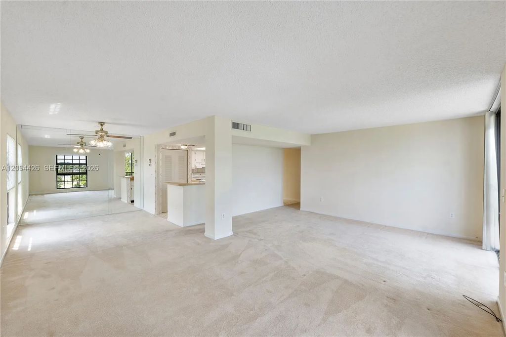 5550 Nw 44th Street #417b, Lauderhill