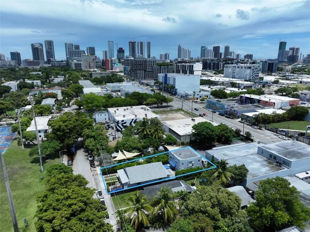 3 of 11 - 550 Nw 30th Street, Miami, FL