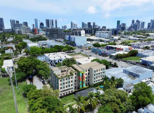 5 of 11 - 550 Nw 30th Street, Miami, FL