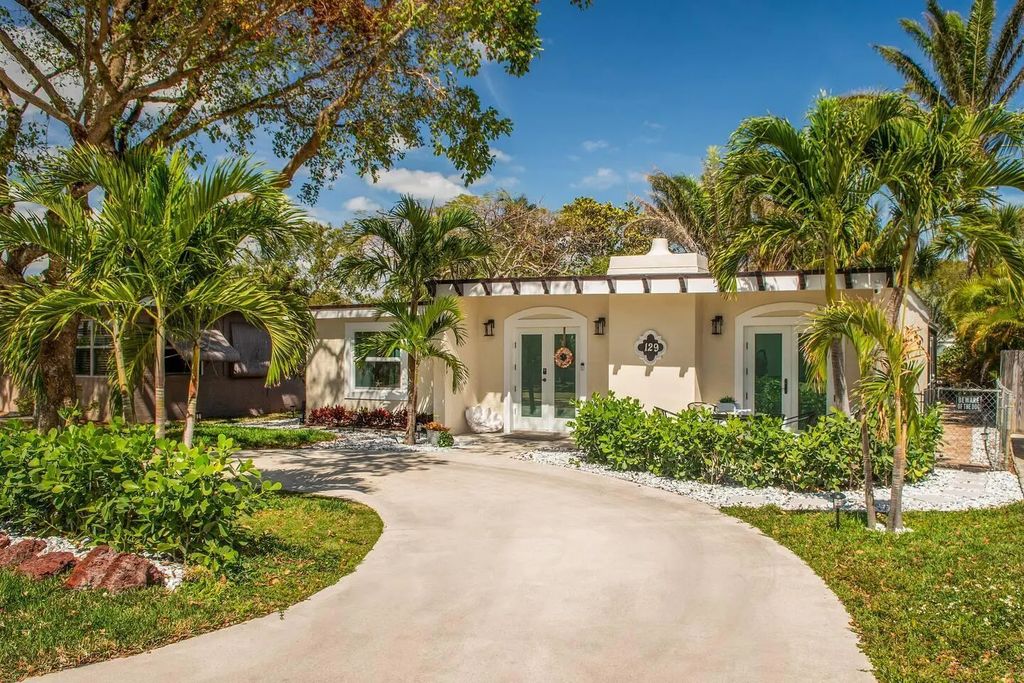 129 E Hart Street, Lantana