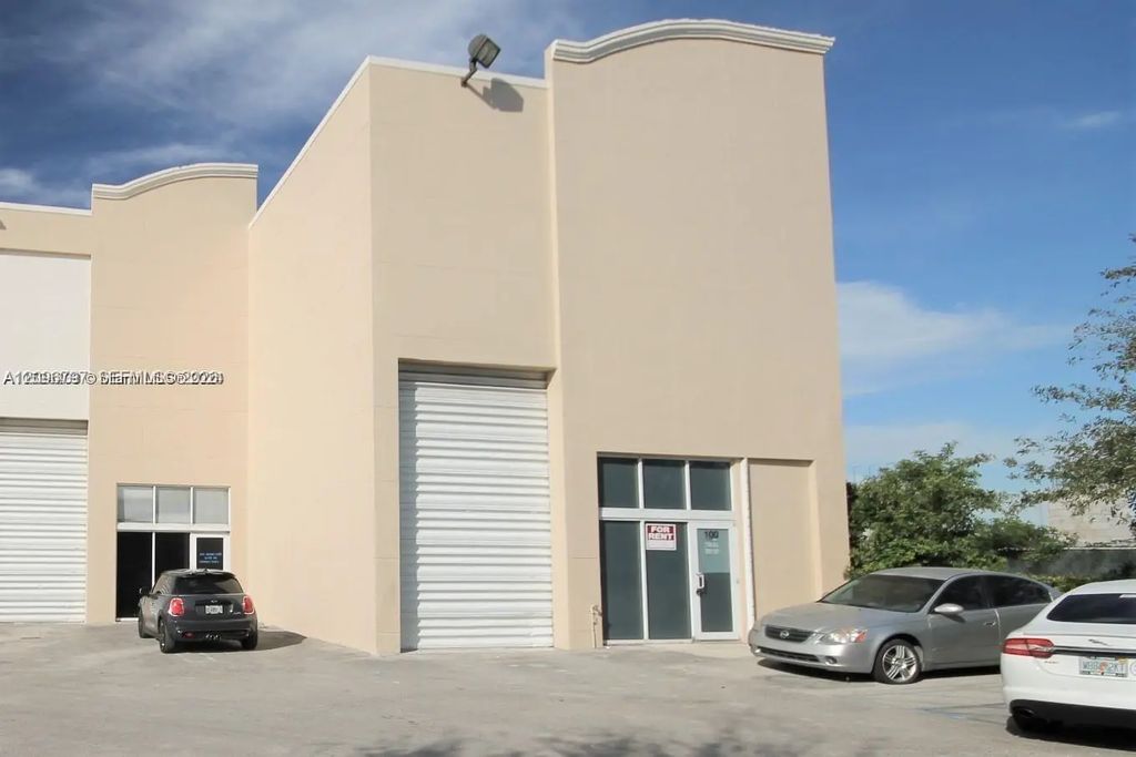 10775 Nw 21st Street #109, Sweetwater