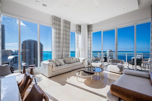 900 Brickell Key Boulevard #2504, Miami