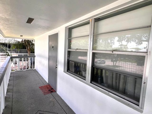 4 of 16 - 561 Durham T, Deerfield Beach, FL