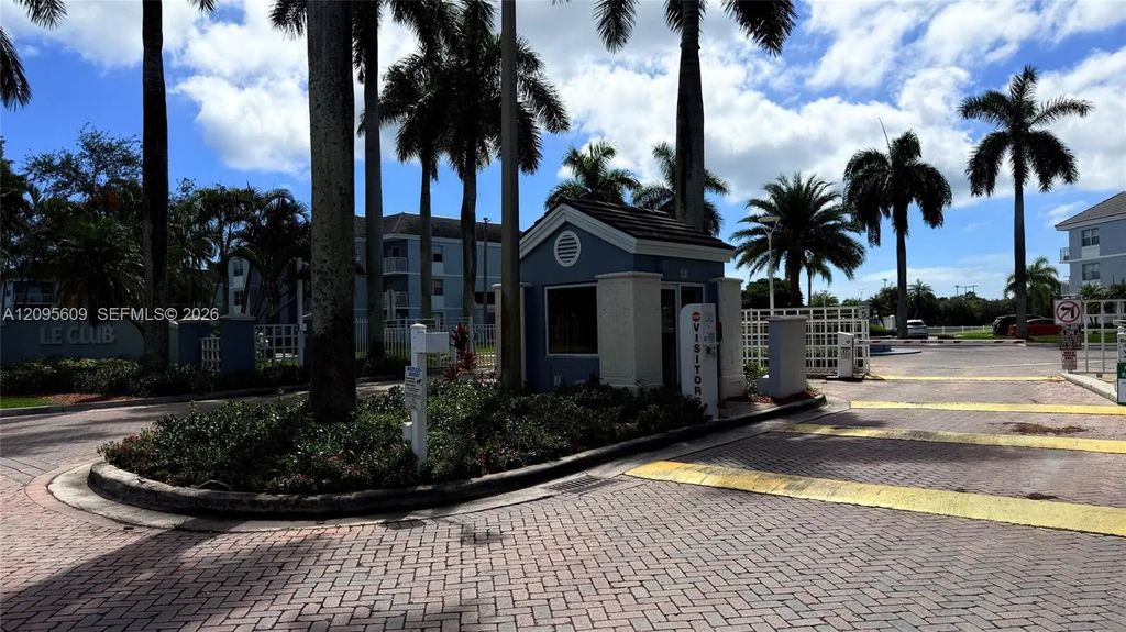 8560 Sw 212th Street #203, Cutler Bay