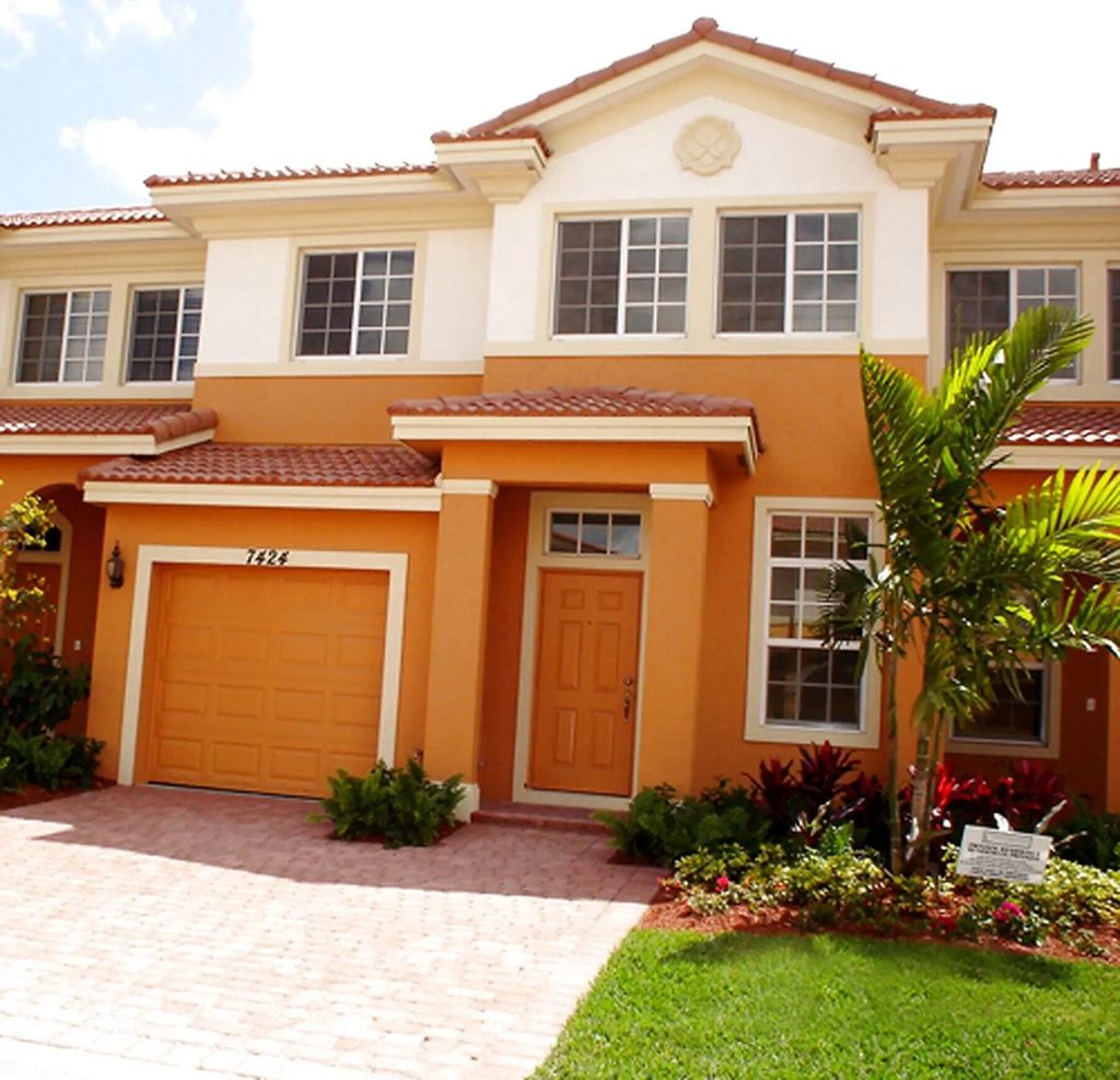 7424 Briella Drive, Boynton Beach
