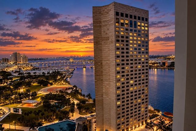 325 S Biscayne Boulevard #2722, Miami