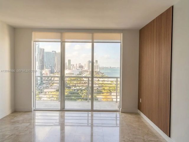 2 of 31 - 325 S Biscayne Boulevard #2722, Miami, FL