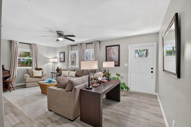 4 of 47 - 4675 Canal Drive, Lake Worth, FL