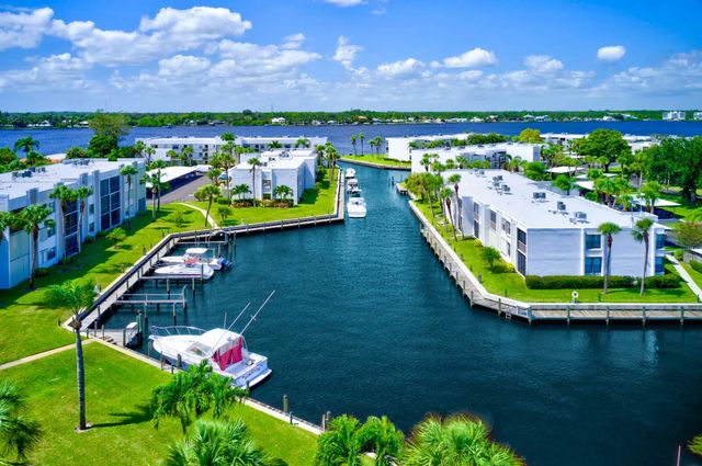 5 of 52 - 1950 Sw Palm City Road #5-106, Stuart, FL