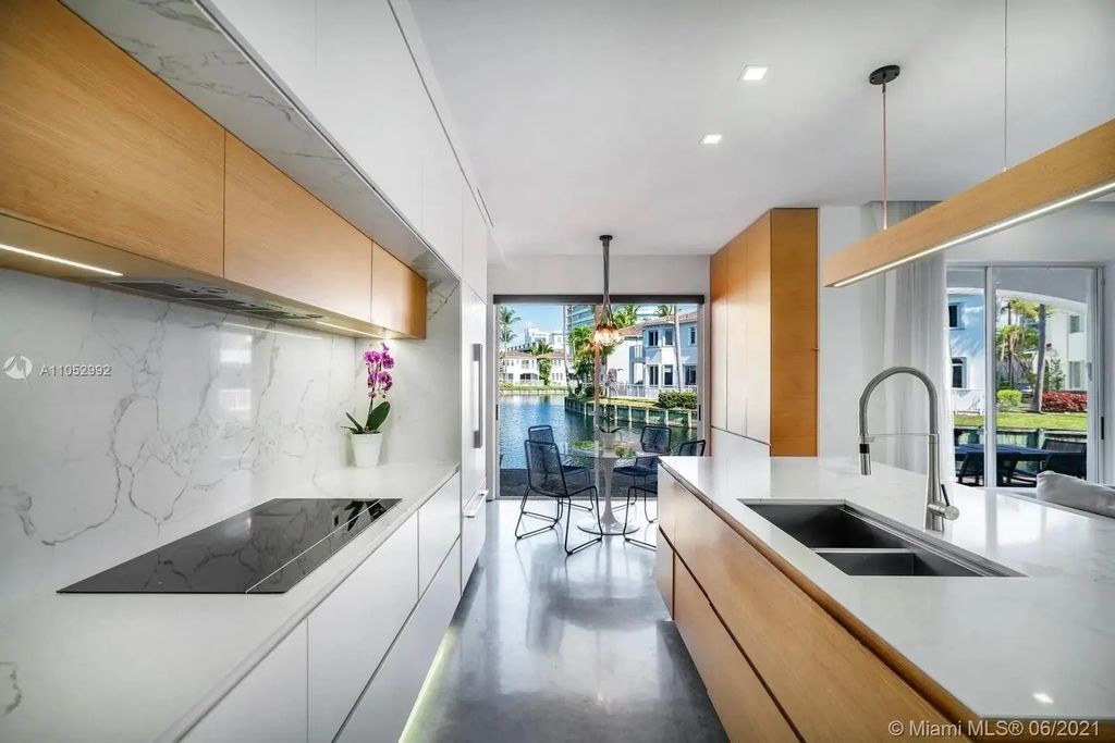 20824 Ne 30th Place, Aventura