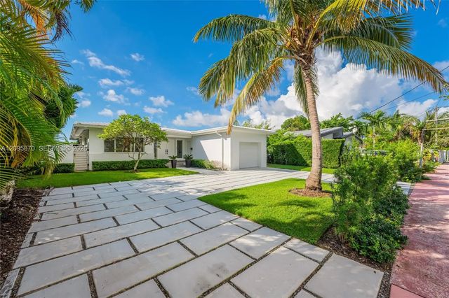 4 of 42 - 740 S Shore Drive, Miami Beach, FL