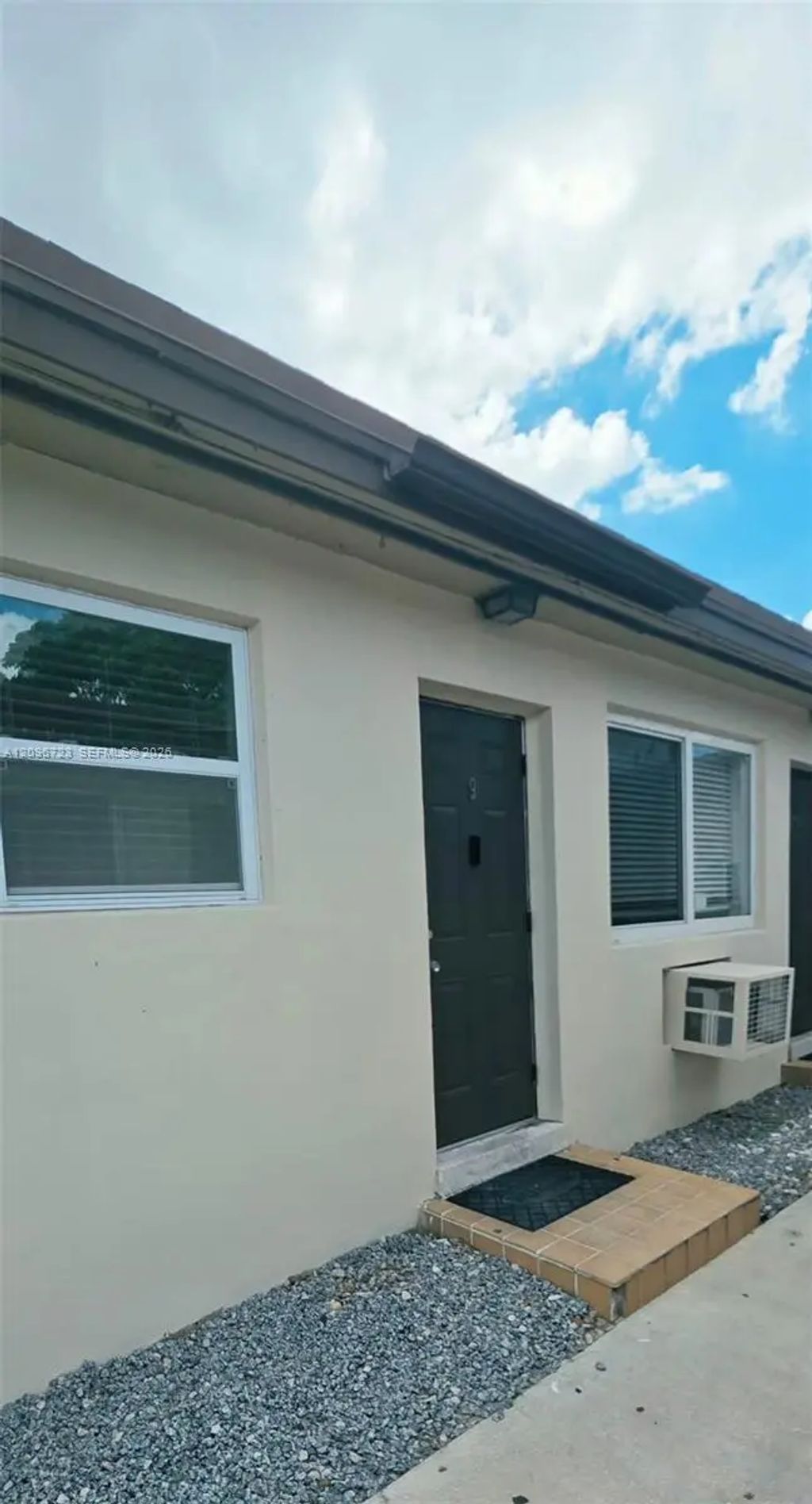 4710 Nw 6th Street #9, Miami