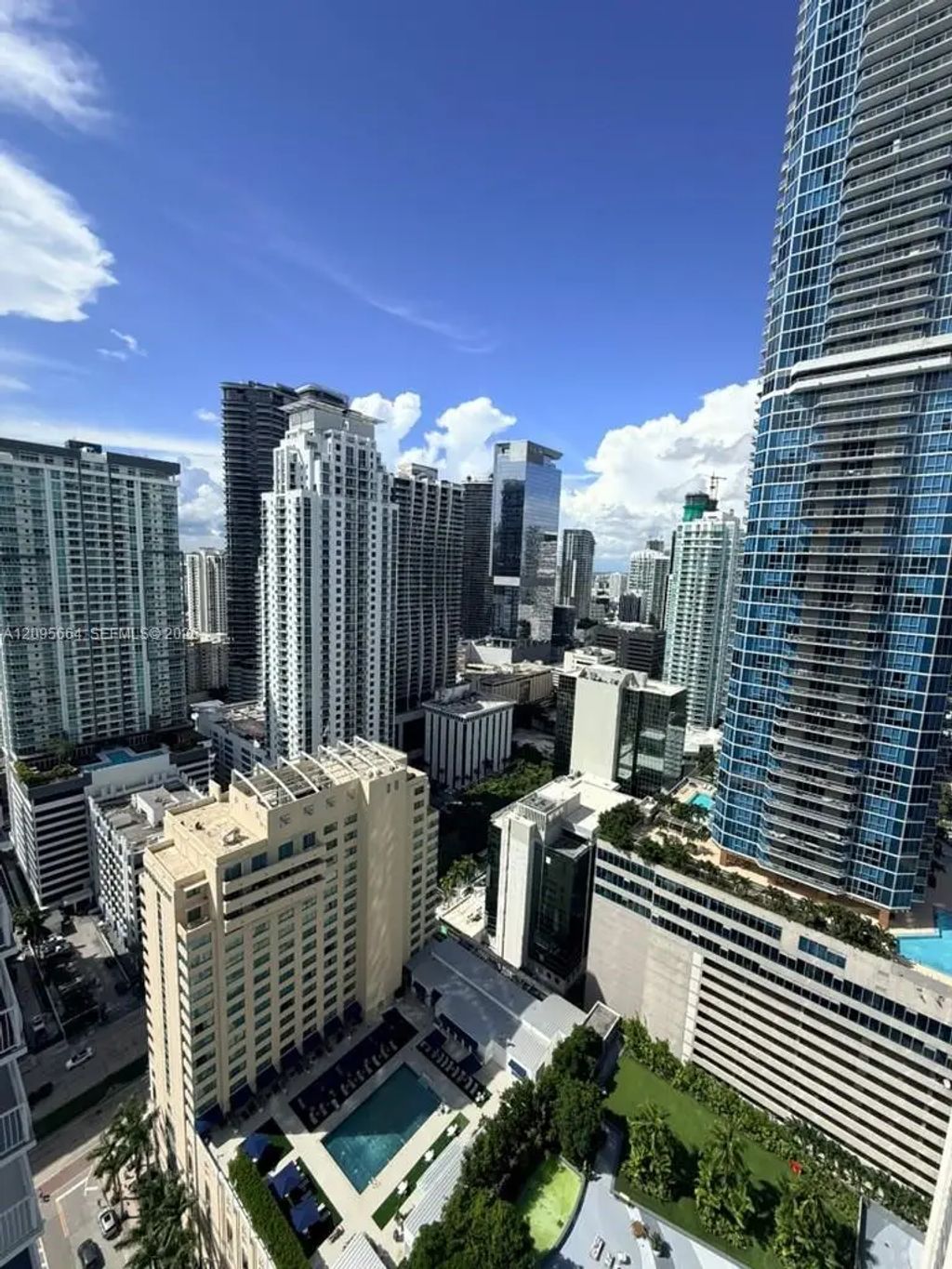 1200 Brickell Bay Drive #4220, Miami