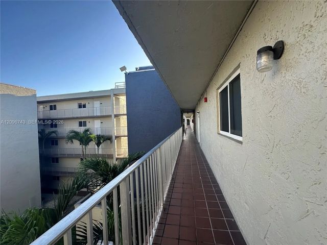 2 of 24 - 10000 Nw 80th Court #2424, Hialeah Gardens, FL