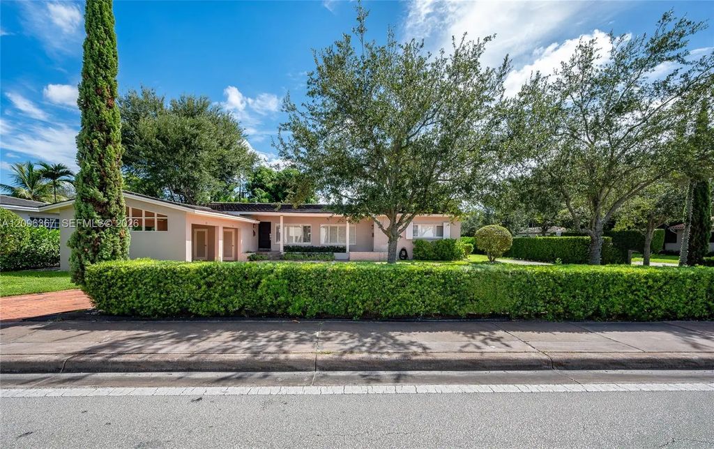 3635 S Le Jeune Road #3635, Coral Gables