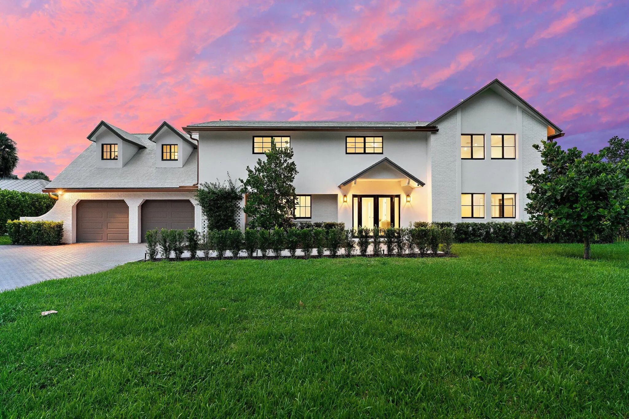 MLS B26086056 PGA NATIONAL GOLF CLUB ESTATES 1 home for sale in Palm Beach Gardens