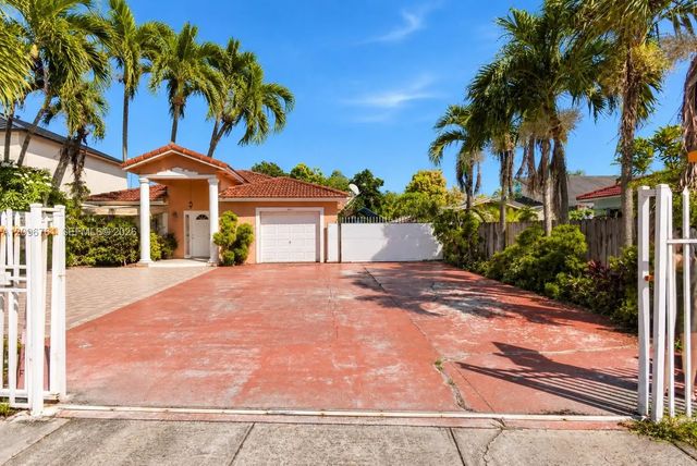 2 of 3 - 18411 Sw 115th Avenue, Miami, FL