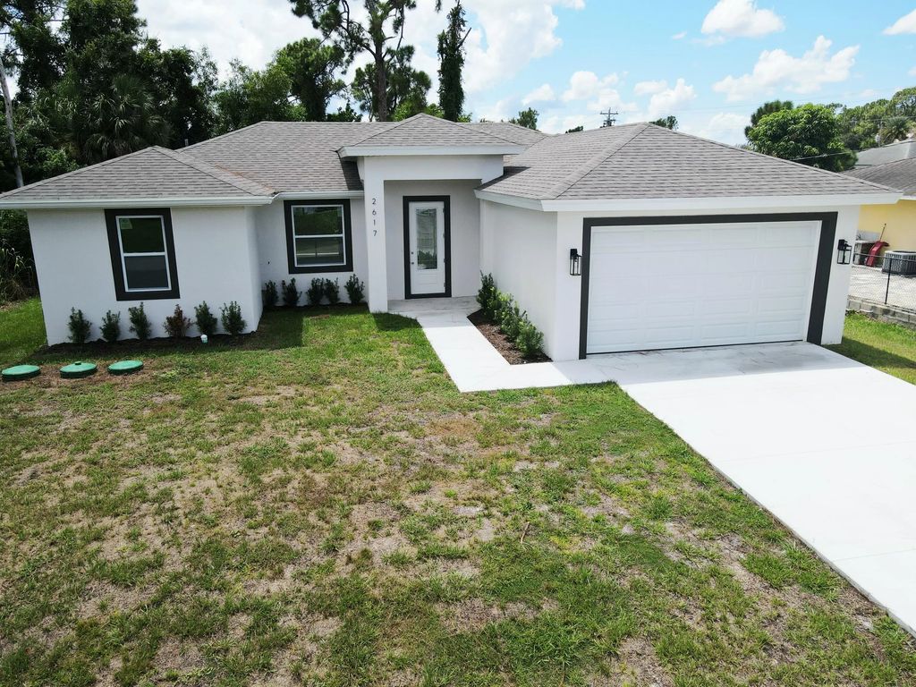 2617 10th Street W, Lehigh Acres