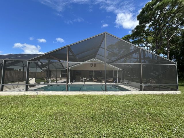 4 of 54 - 934 Se Atlantus Avenue, Port St. Lucie, FL