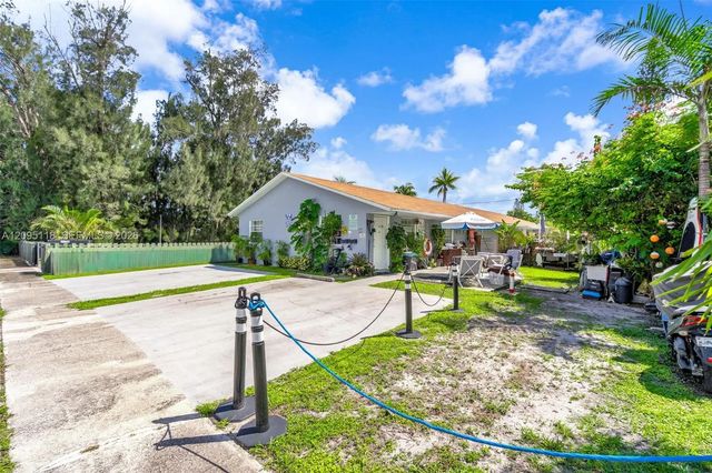 2 of 45 - 235-237 Sw 12th Street, Dania Beach, FL