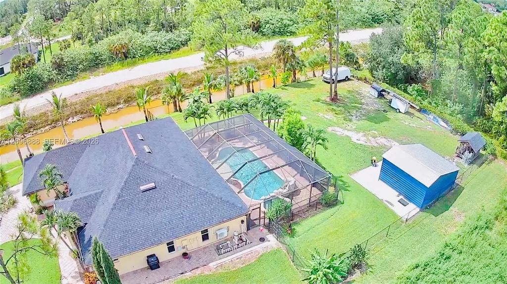1201 Edison Avenue, Lehigh Acres