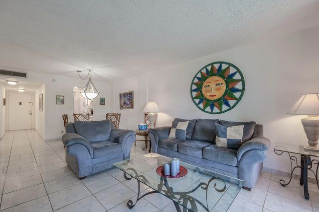 4 of 36 - 4851 Nw 26th Court #343, Lauderdale Lakes, FL