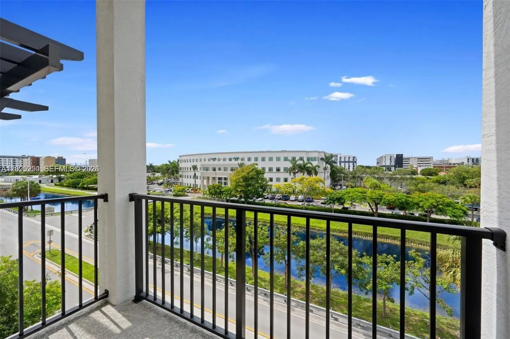 8301 Nw 41st Street #b-401, Doral