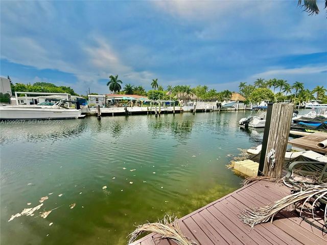 4 of 29 - 2039 Ne 123rd Street, North Miami, FL
