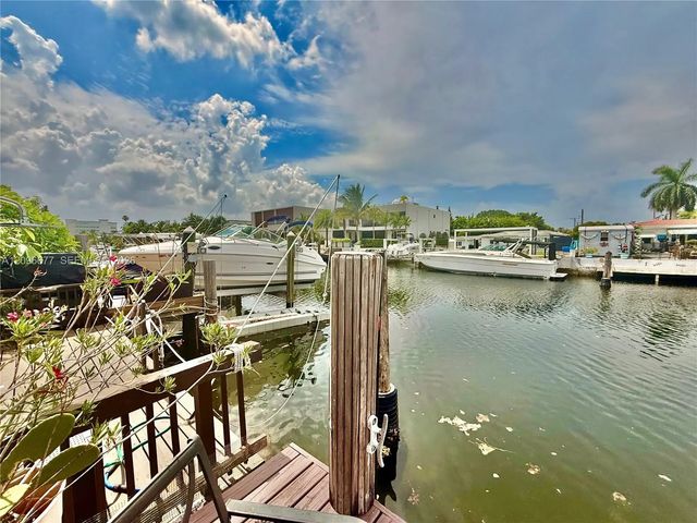 5 of 29 - 2039 Ne 123rd Street, North Miami, FL