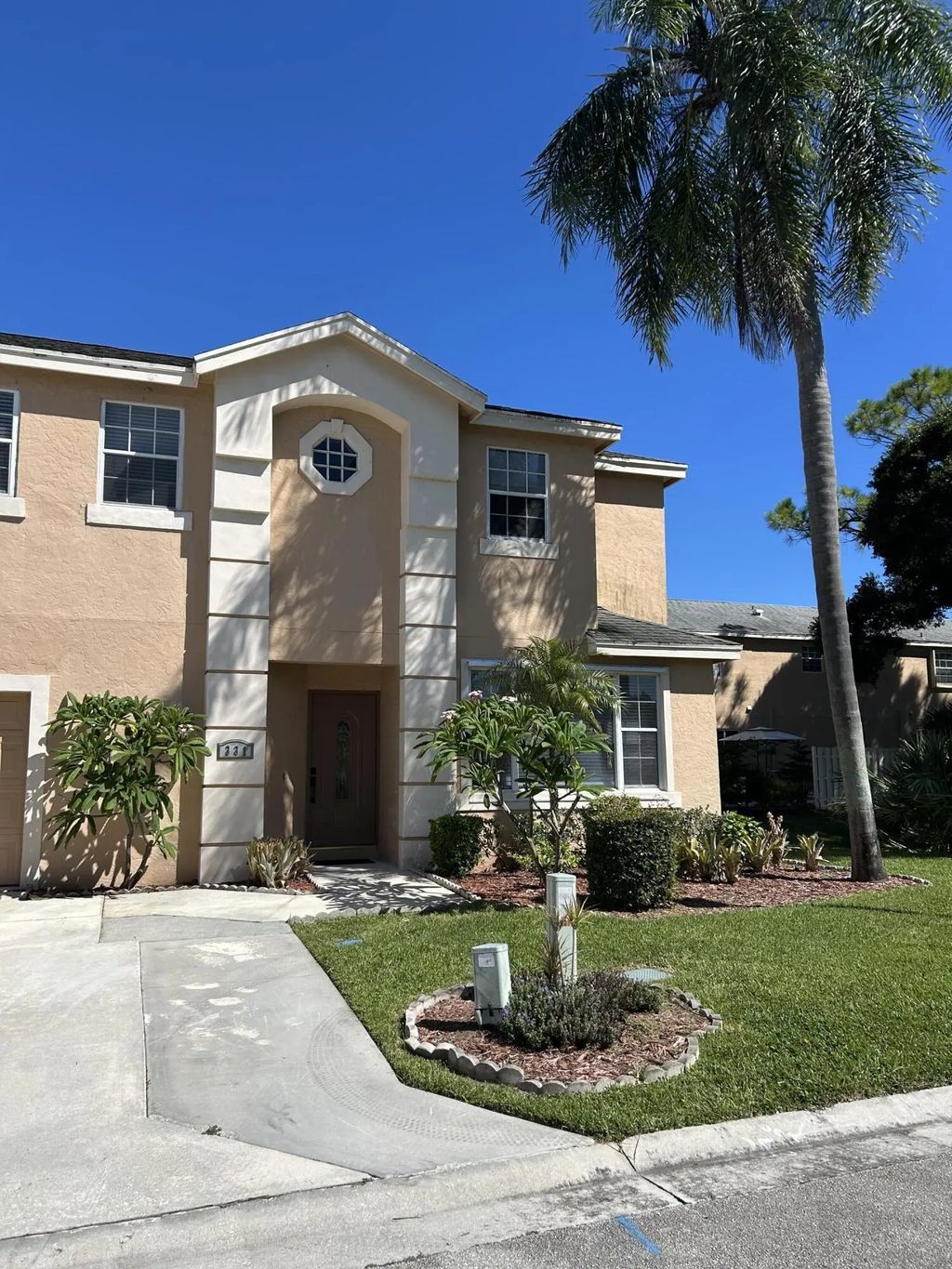 331 Oak Crest Terrace #331, Jupiter