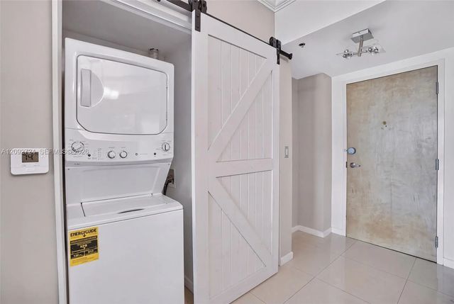 3 of 16 - 350 S Miami Avenue #3602, Miami, FL