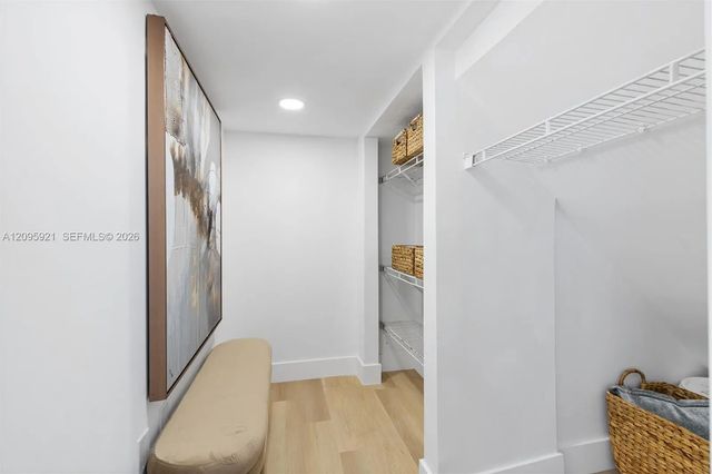 5 of 23 - 1140 Sw 85th Court, Miami, FL