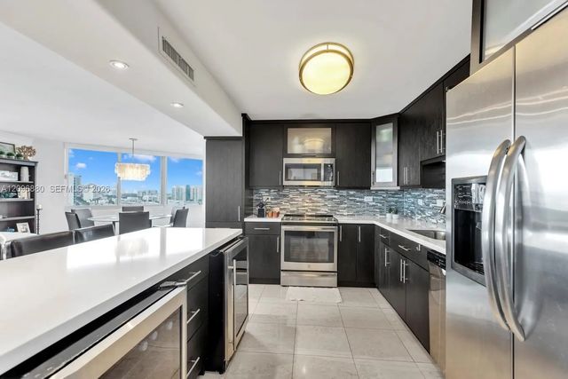 4 of 45 - 7135 Collins Avenue #1126, Miami Beach, FL