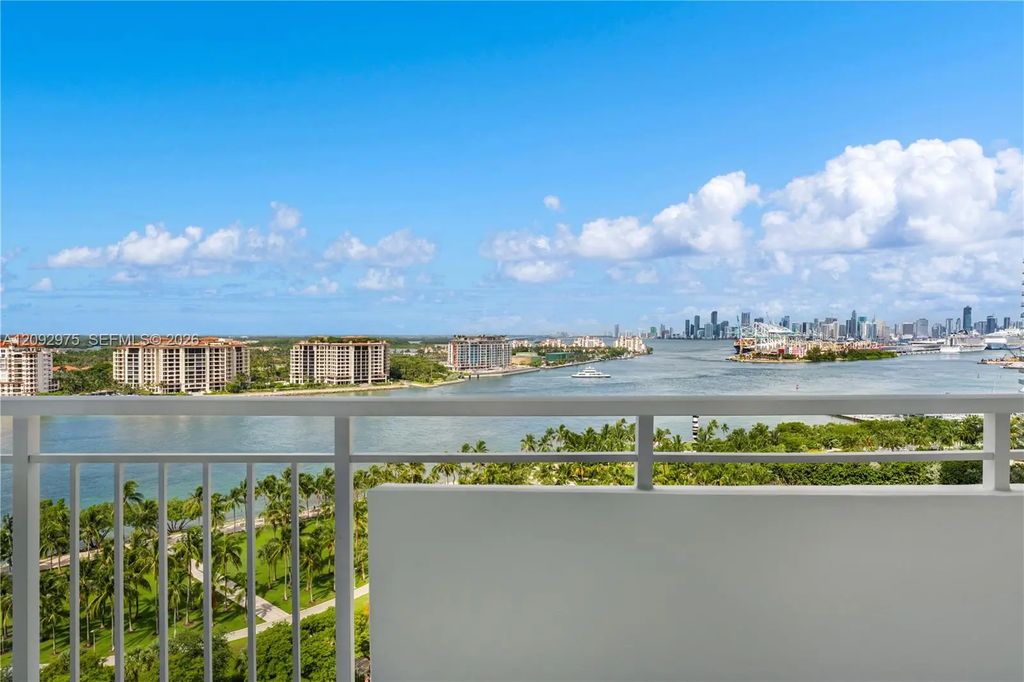 400 S Pointe Drive #1805, Miami Beach