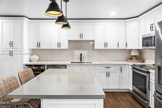 5 of 23 - 14501 Sw 122nd Place, Miami, FL