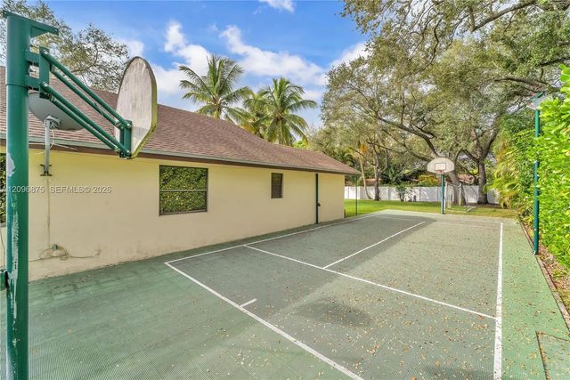 5 of 15 - 10330 Sw 58th Court, Pinecrest, FL
