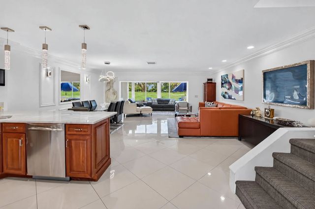 28 Southport Lane #c, Boynton Beach