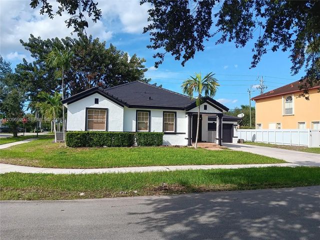 5 of 38 - 12971 Sw 200th Terrace, Miami, FL