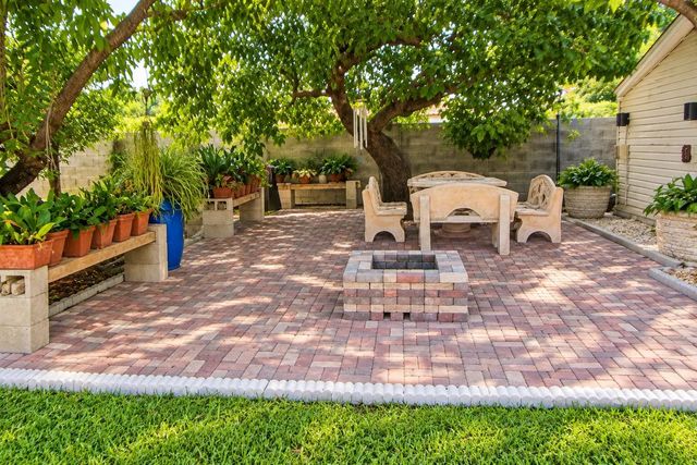 4 of 25 - 2624 Sw 107th Court, Miami, FL