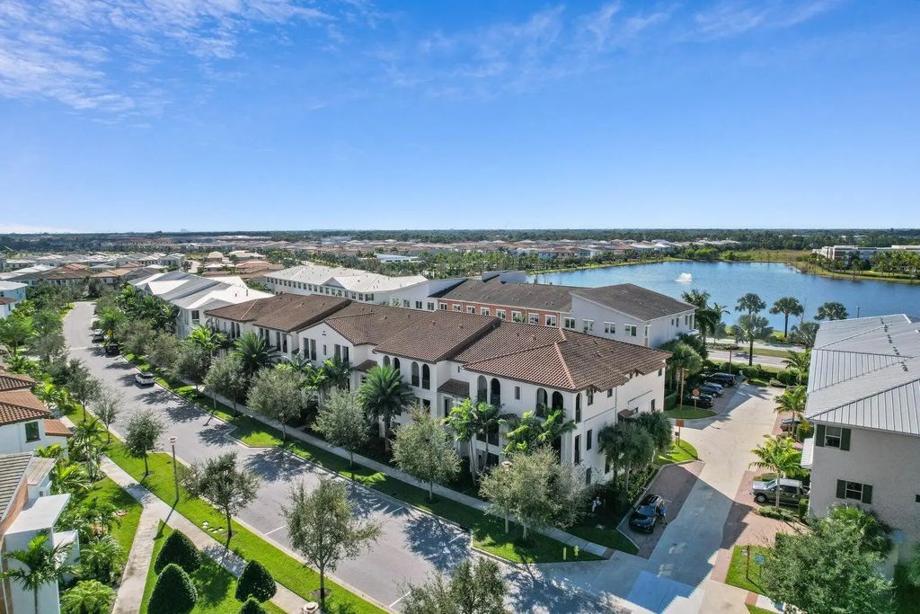 4083 Faraday Way, Palm Beach Gardens