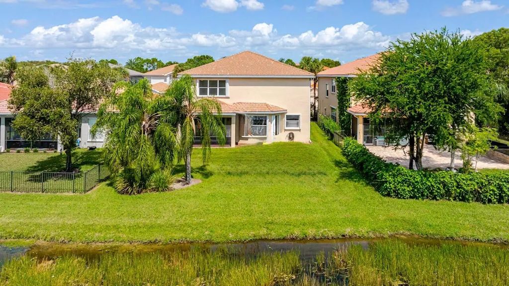 10310 Carolina Willow Drive, Fort Myers
