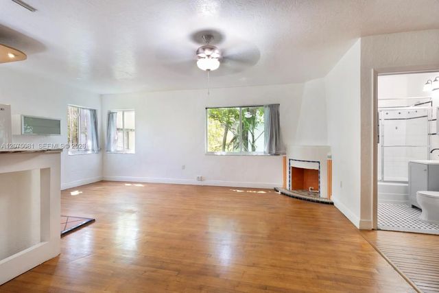 5 of 12 - 1525 Meridian Avenue #209, Miami Beach, FL