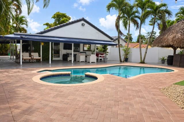 3 of 27 - 12541 Sw 95th Terrace, Miami, FL