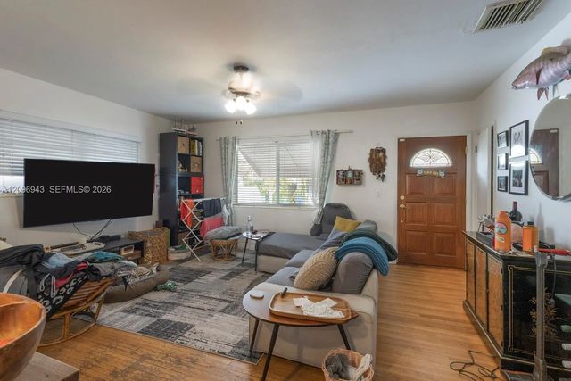 4 of 23 - 2710 Sw 28th Court, Miami, FL