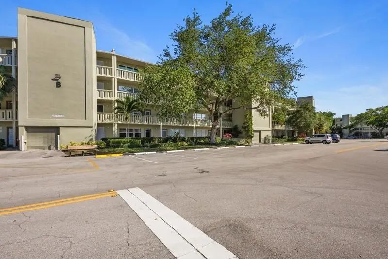 4028 Berkshire B #4028, Deerfield Beach