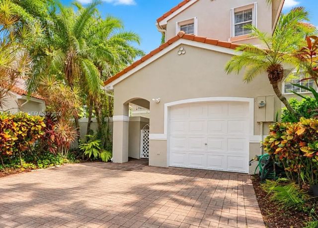 2 of 29 - 1601 Yellowheart Way, Hollywood, FL