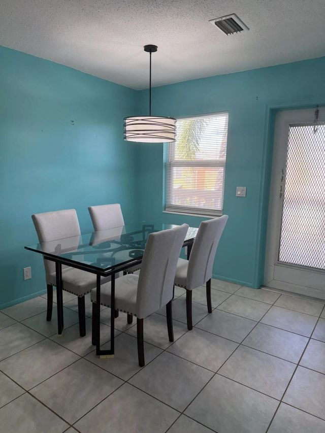 3 of 15 - 2101 Ne 1st Court #203, Boynton Beach, FL