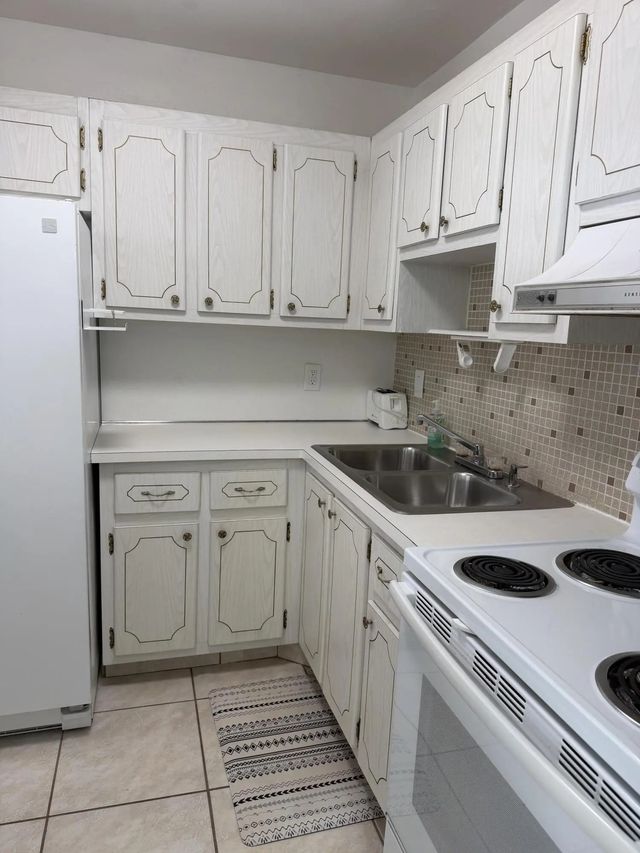 5 of 15 - 2101 Ne 1st Court #203, Boynton Beach, FL