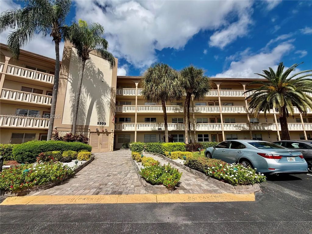 2303 Lucaya Lane #c4, Coconut Creek
