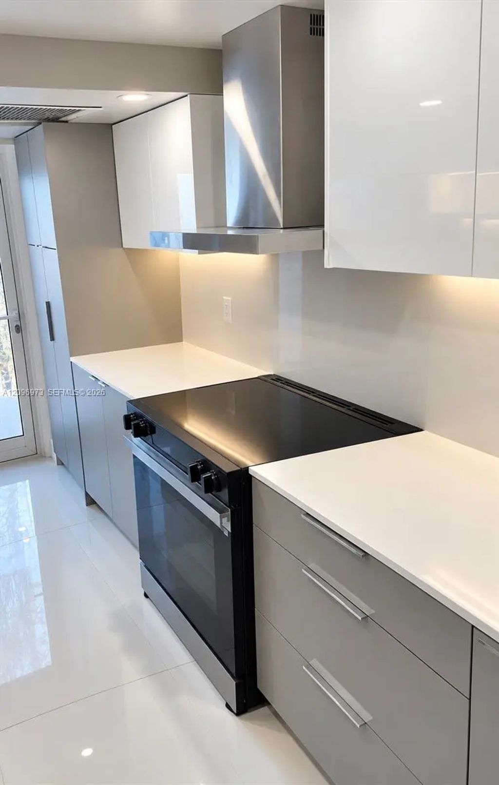 2841 N Ocean Boulevard #1003, Fort Lauderdale